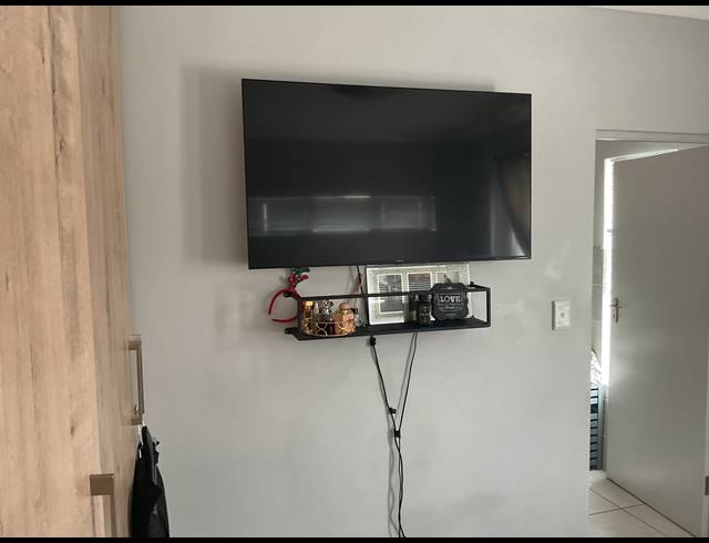3 BEDROOM DUPLEX FOR SALE IN THATCHFIELD ESTATE